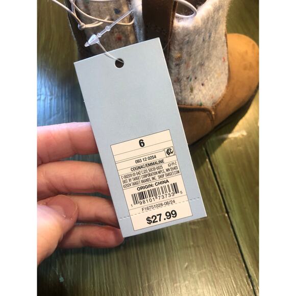 Cat & Jack NWT Toddler Girl Emmaline Cognac Zipper Booties Size 6 - Picture 6 of 6